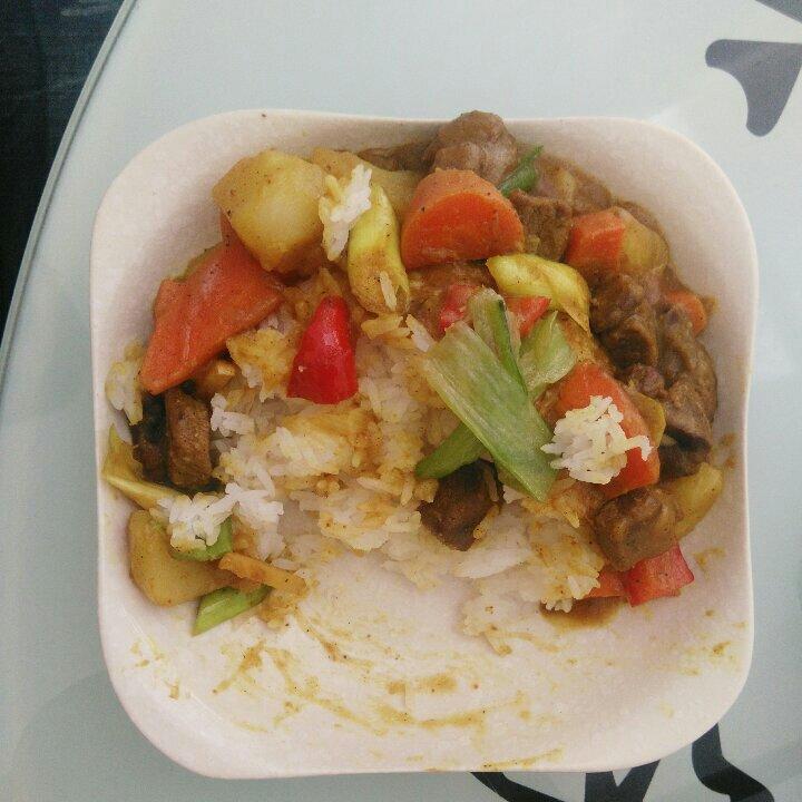 咖喱牛肉饭