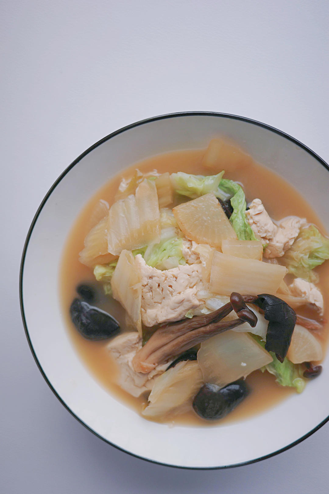 白菜萝卜豆腐煲