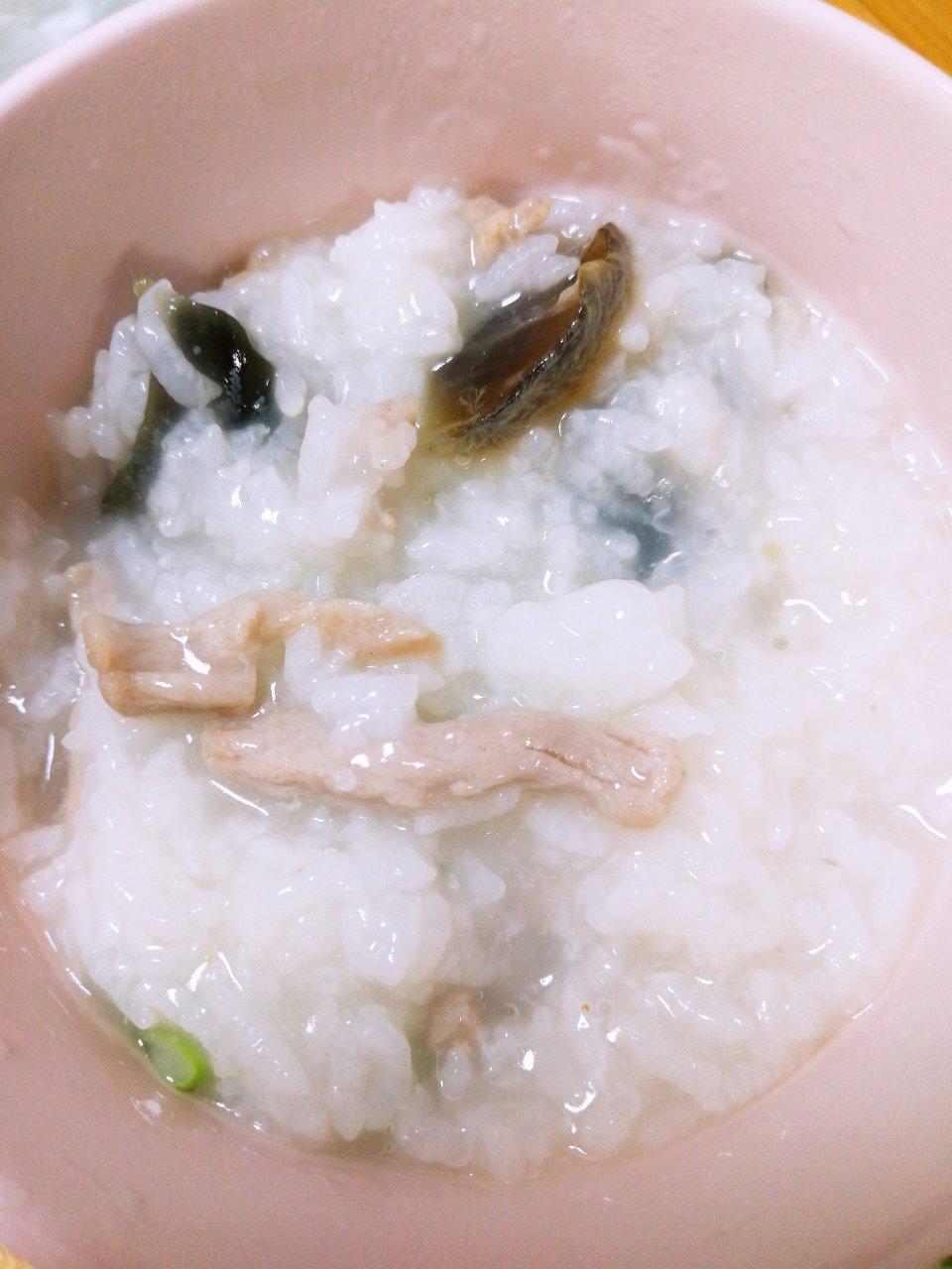 皮蛋瘦肉粥