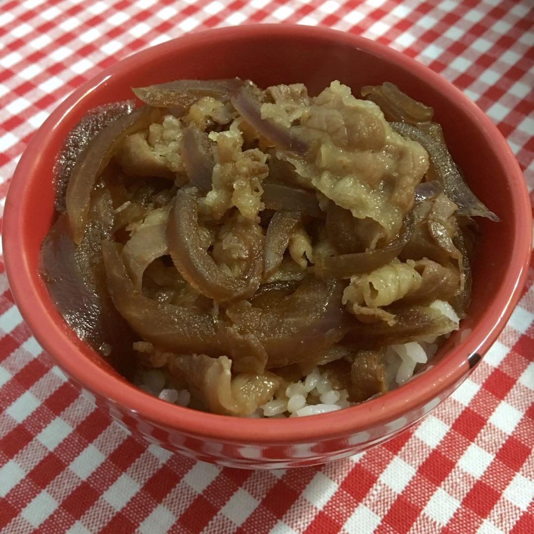 吉野家牛肉饭（牛丼）