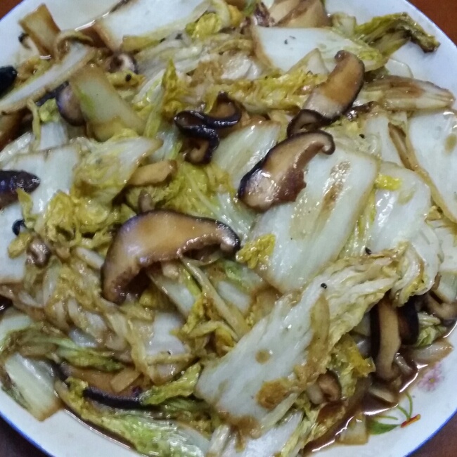 娃娃菜炒香菇