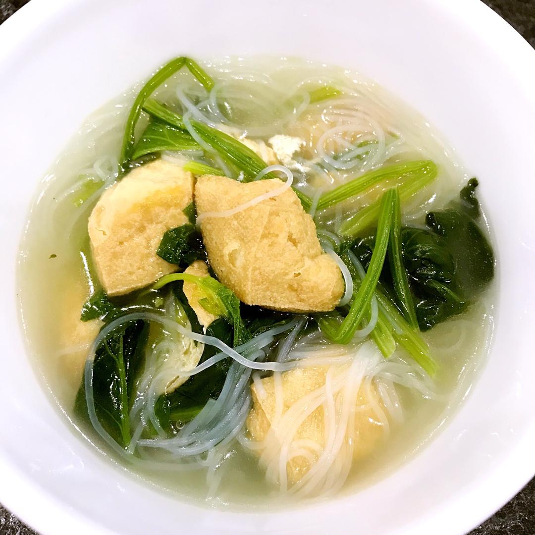 桂圆小叮当做的油豆腐粉丝汤