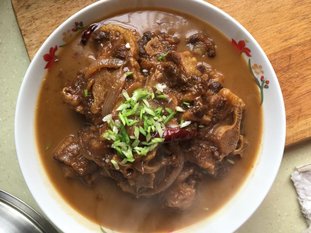红烧牛尾