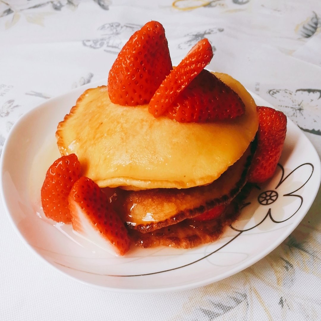 英式蜂蜜草莓松饼Pancake
